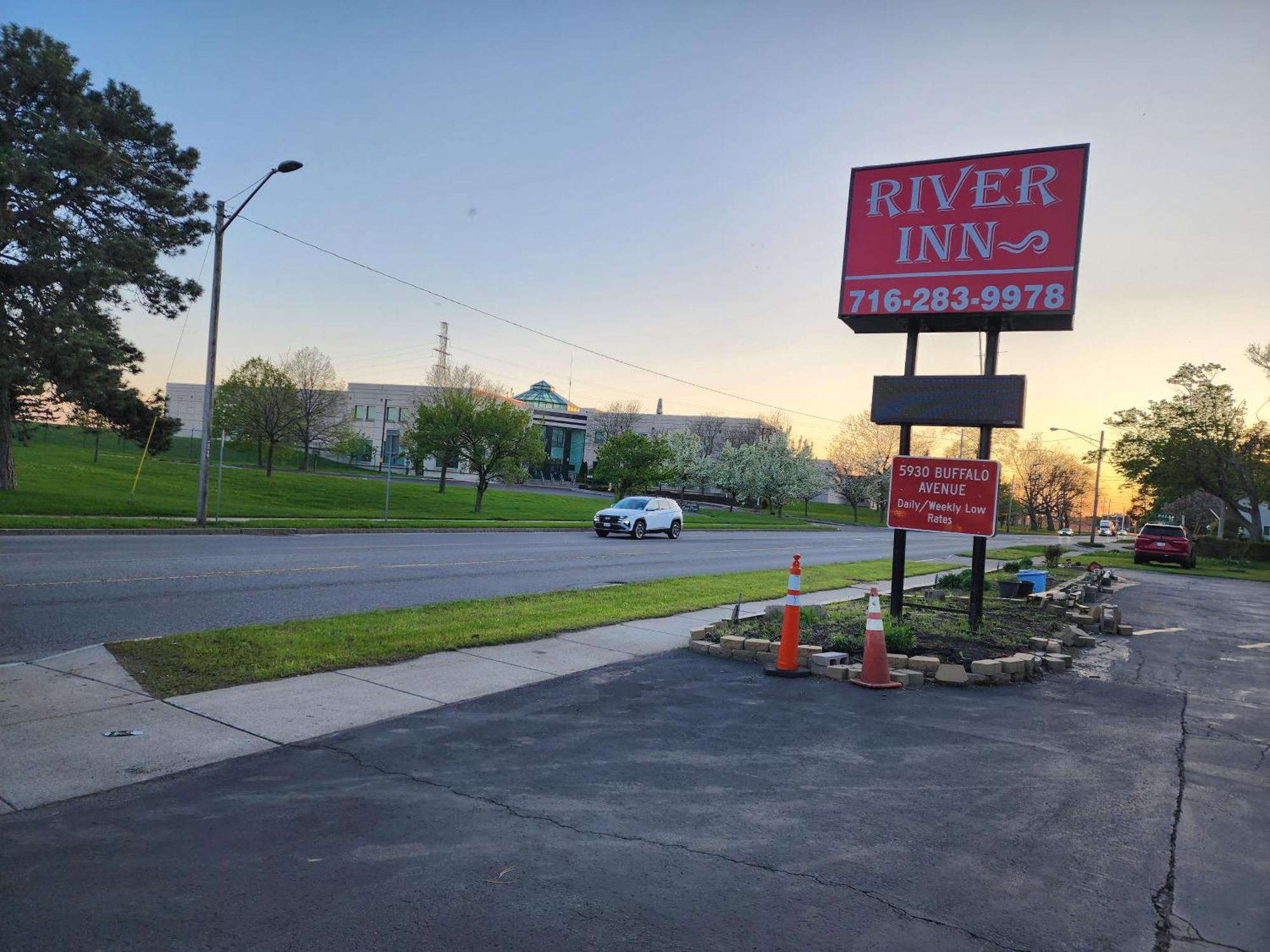 River Inn By Niagara Falls Bagian luar foto